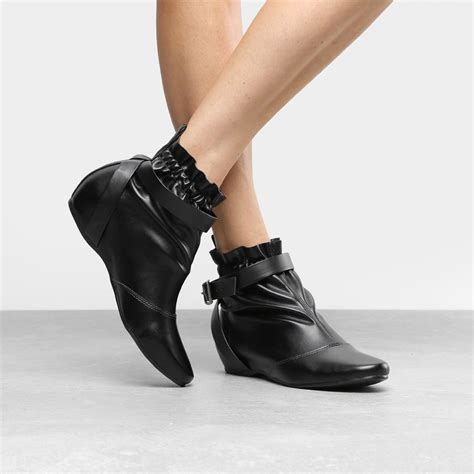 Botas Salto Cano Curto Azaleia em promoção na Netshoes!.